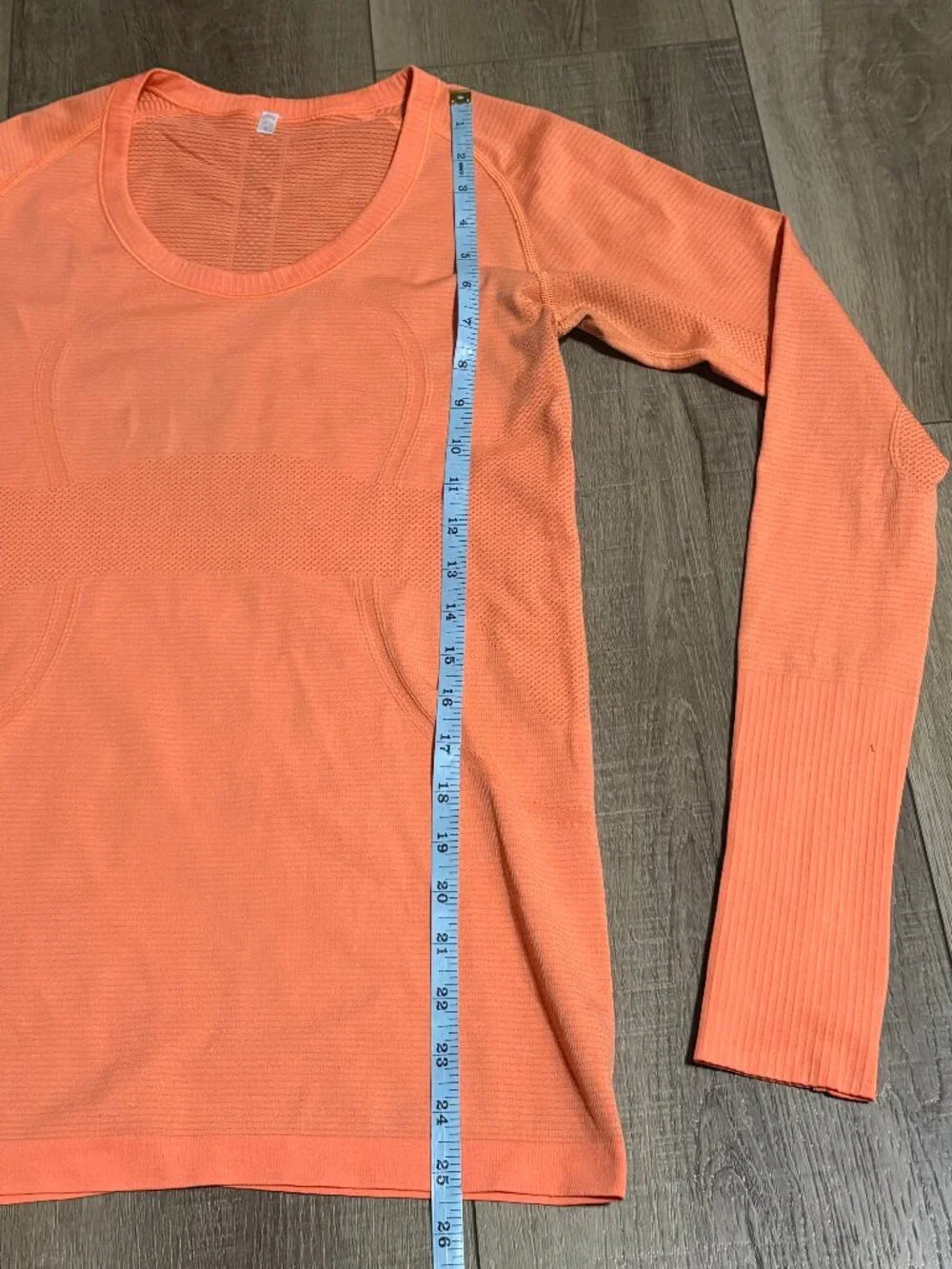 LULULEMON Swiftly Tech Long Sleeve Size 8